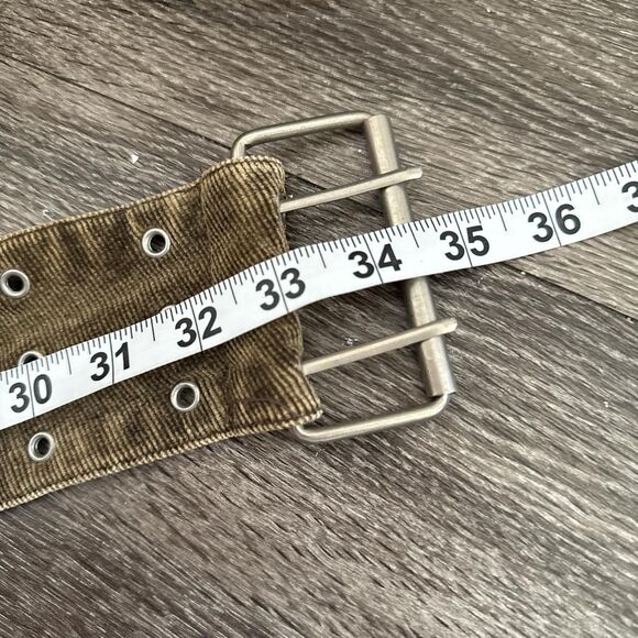 Khaki corduroy grommet belt - Picture 6 of 6